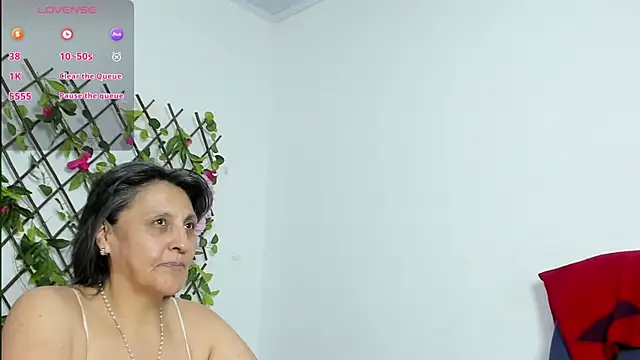 merlyna goldens online show from November 19, 2025, 11:27 pm