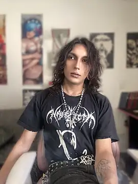 kiiler queen online show from June 11, 2026, 5:21 pm