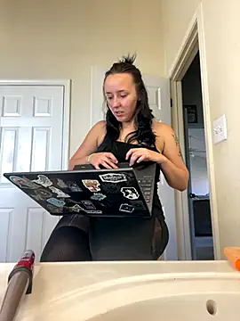 Snapshot of clarasosaa chatting on October 31, 2025, 5:42 pm clarasosaa online show from October 31, 2025, 5:42 pm