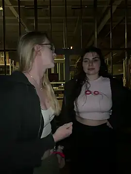 EllyNora online show from July 31, 2026, 10:18 pm