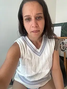 hotcookie28 online show from October 11, 2025, 6:31 pm