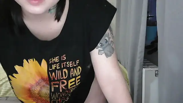 juliettkalen online show from January 6, 2026, 4:38 am