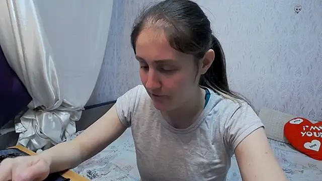 Snapshot of Holliy_Cooper chatting on February 28, 2026, 9:53 am Holliy Cooper online show from February 28, 2026, 9:53 am