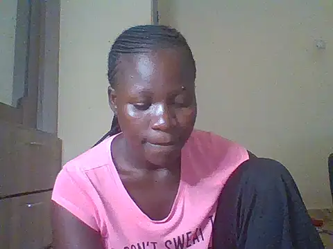 Snapshot of prettychic5 chatting on February 27, 2026, 1:22 pm prettychic5 online show from February 27, 2026, 1:22 pm