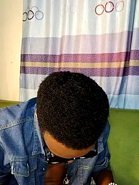 Snapshot of BIGDICKMULLAH chatting on March 9, 2026, 12:47 am BIGDICKMULLAH online show from March 9, 2026, 12:47 am