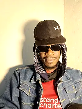 Snapshot of BIGDICKMULLAH chatting on April 4, 2026, 10:27 pm BIGDICKMULLAH online show from April 4, 2026, 10:27 pm