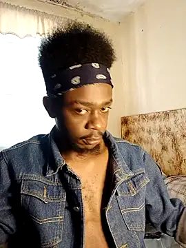 Snapshot of BIGDICKMULLAH chatting on April 7, 2026, 8:49 am BIGDICKMULLAH online show from April 7, 2026, 8:49 am