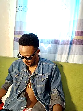 Snapshot of BIGDICKMULLAH chatting on March 8, 2026, 10:40 am BIGDICKMULLAH online show from March 8, 2026, 10:40 am