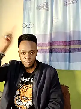 Snapshot of BIGDICKMULLAH chatting on March 21, 2026, 8:35 pm BIGDICKMULLAH online show from March 21, 2026, 8:35 pm