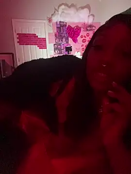 Snapshot of immona chatting on November 5, 2025, 8:28 am immona online show from November 5, 2025, 8:28 am
