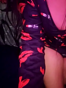 Snapshot of Zeina2024 chatting on February 6, 2026, 9:11 pm Zeina2024 online show from February 6, 2026, 9:11 pm