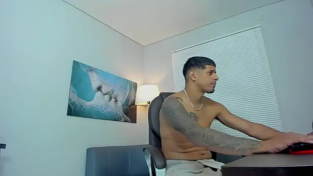 vincen jose online show from December 17, 2025, 11:43 pm