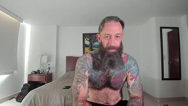 Snapshot of StevenRiseNYC chatting on July 29, 2026, 5:56 pm StevenRiseNYC online show from July 29, 2026, 5:56 pm