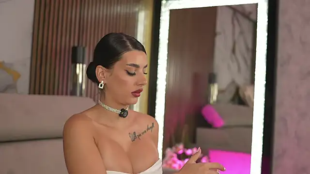 AmyBlair online show from July 10, 2026, 8:14 am