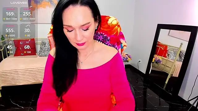 Sofia Ford online show from June 22, 2026, 7:05 am