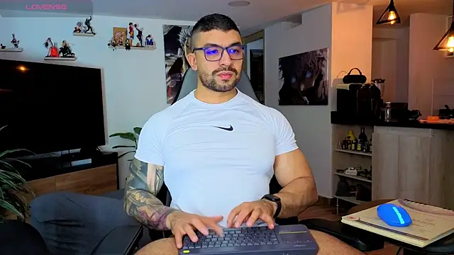 Michael Diamond online show from December 23, 2025, 2:11 am