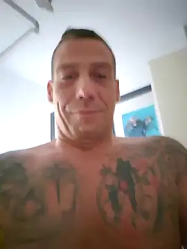 fraenkfine87 online show from January 21, 2025, 8:30 am