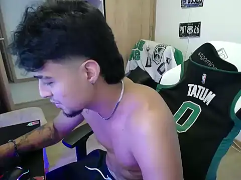 matias bianco online show from November 24, 2025, 9:26 pm