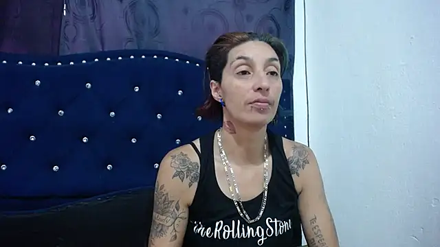 anyu1306 online show from March 9, 2025, 6:43 pm