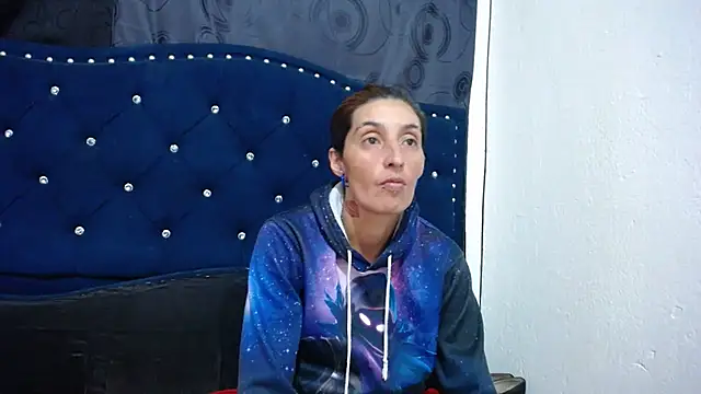 anyu1306 online show from March 21, 2025, 7:33 am