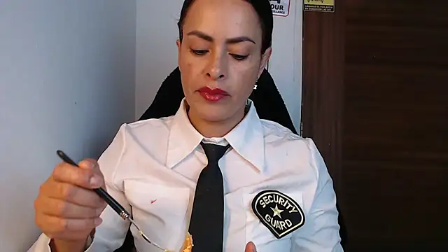 Snapshot of susana07 chatting on April 13, 2026, 11:14 am susana07 online show from April 13, 2026, 11:14 am