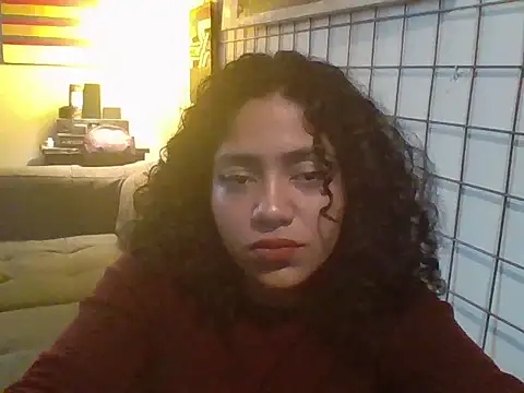 savanahottie online show from November 24, 2025, 12:49 pm