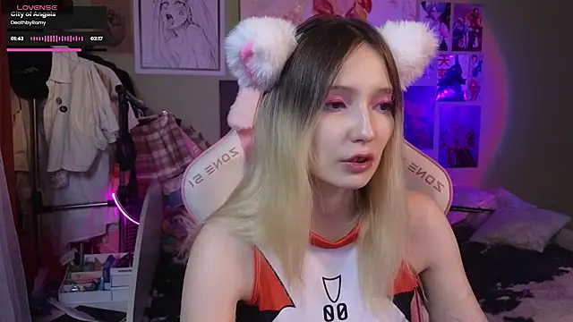 Evie Ro online show from February 12, 2025, 8:29 pm