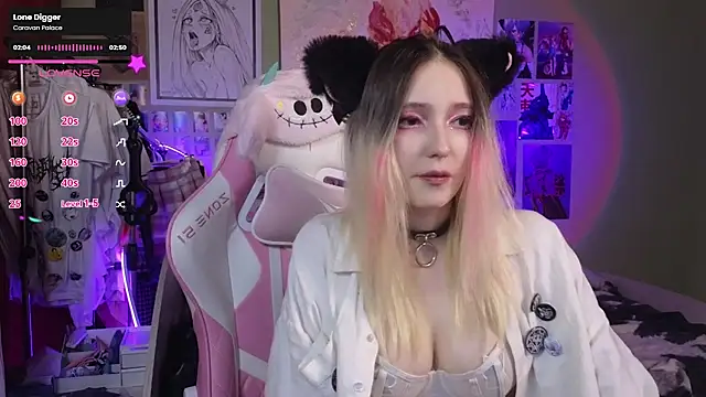 Evie Ro online show from February 19, 2025, 11:36 pm