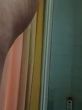 JOHANNA9MOI02 online show from October 3, 2025, 7:54 am