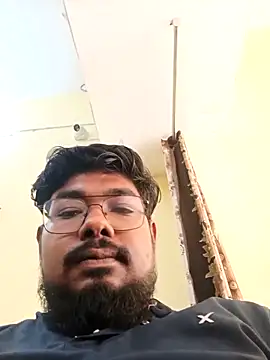 u wan me online show from September 27, 2025, 7:47 am