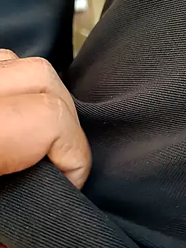 u wan me online show from October 8, 2025, 4:14 am