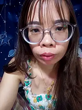   Mai-love19   online show from January 18, 2026, 1:36 pm