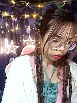 Snapshot of __Mai-love19__ chatting on February 8, 2026, 10:29 pm Mai-love19 online show from February 8, 2026, 10:29 pm