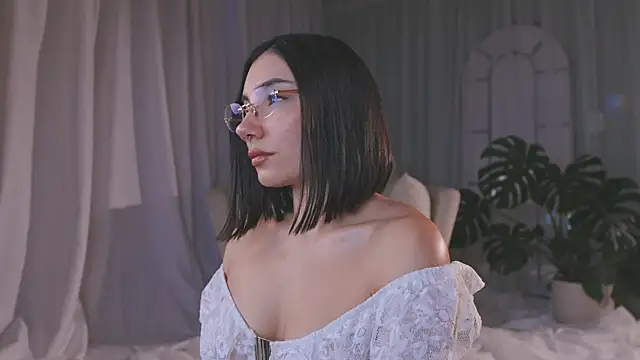 AmyArmstrong online show from July 19, 2026, 11:23 pm