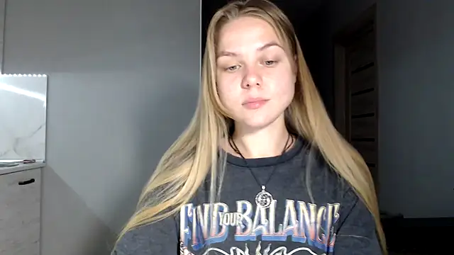 Snapshot of Sunbeam_ chatting on May 28, 2026, 9:32 pm Sunbeam online show from May 28, 2026, 9:32 pm