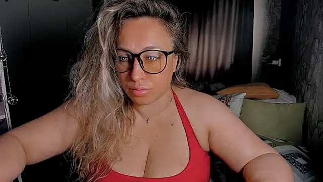 CumOnMy Tits online show from May 8, 2026, 2:04 am