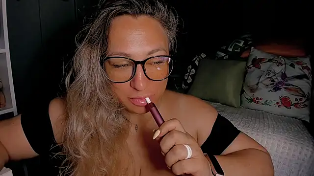 CumOnMy Tits online show from July 5, 2026, 3:55 am