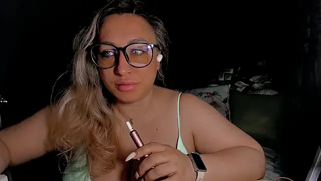 CumOnMy Tits online show from May 6, 2026, 12:47 am