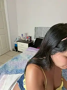 Ash satisfying orgasm online show from April 10, 2026, 5:03 am