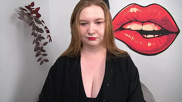 LaraDream online show from February 12, 2026, 2:50 pm