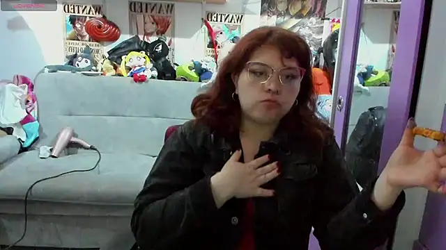 soficammy online show from March 7, 2025, 11:05 pm