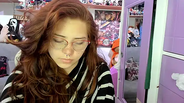 soficammy online show from June 12, 2026, 11:02 pm