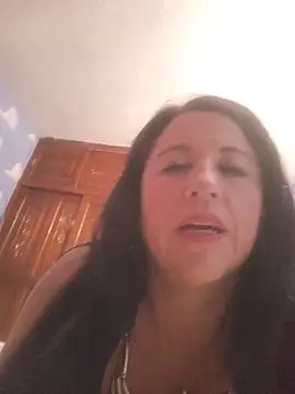 valeriapinter online show from July 6, 2026, 1:29 pm