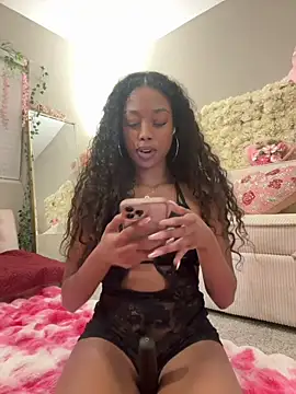 mismialove online show from July 15, 2026, 9:49 am