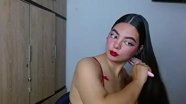 Snapshot of susan_smith18 chatting on July 22, 2026, 1:57 pm susan smith18 online show from July 22, 2026, 1:57 pm