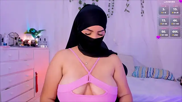 KeishaDanger  online show from May 23, 2026, 12:04 pm