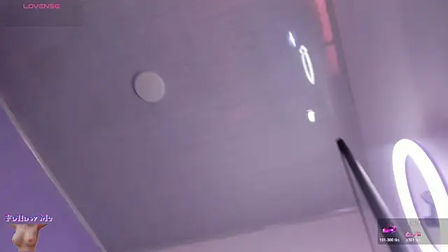 Snapshot of body_brown chatting on March 8, 2026, 4:32 pm body brown online show from March 8, 2026, 4:32 pm