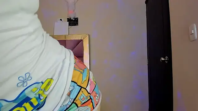 Laughing Naty online show from December 4, 2024, 1:30 am