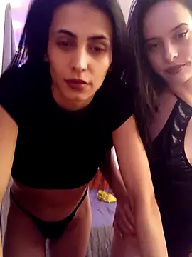 yasmine26 online show from December 15, 2025, 6:03 pm